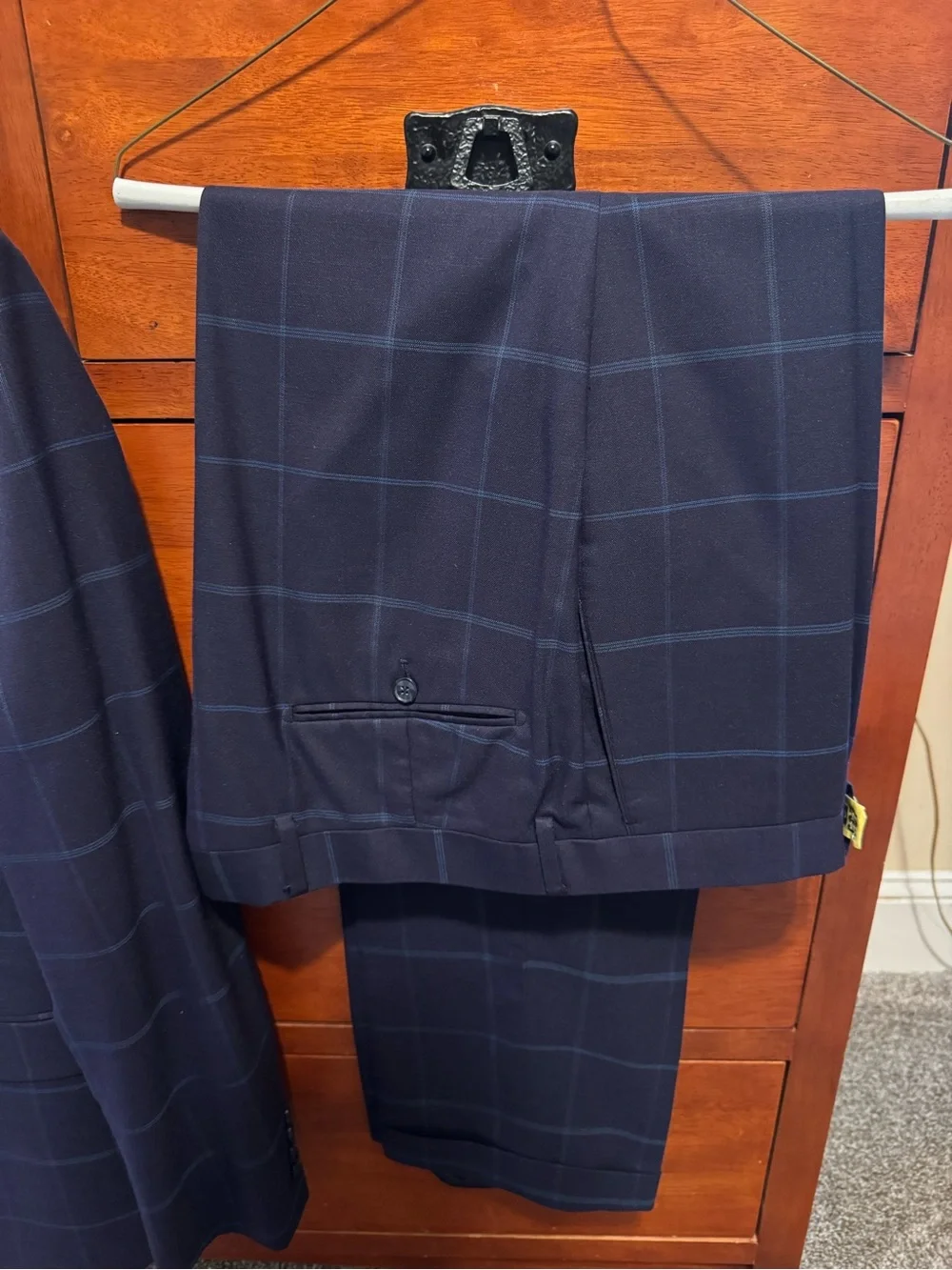 Men's Navy Windowpane Two-Piece Suit - Classic Tailored Fit